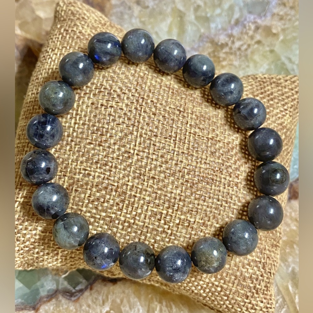LABRADORITE CRYSTAL GEMSTONE Bracelet. Quality AA Grade 10mm beads. Handcrafted